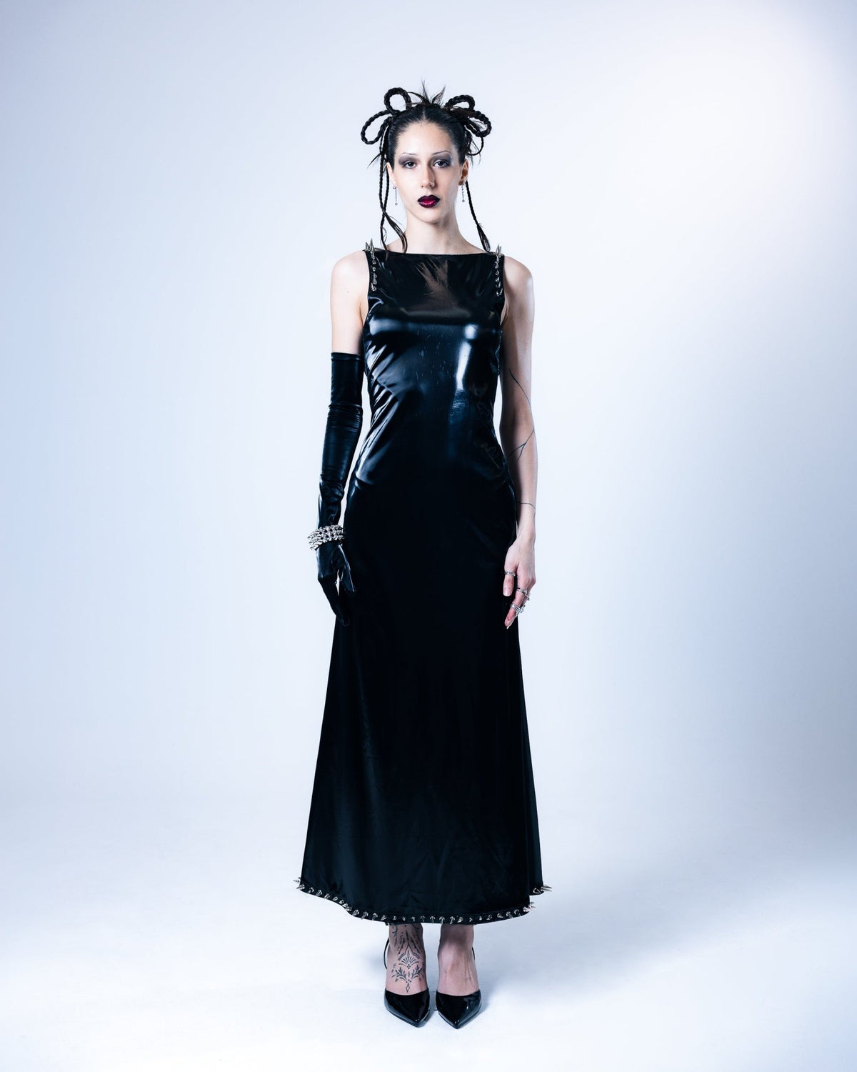 The Thorn Gown - Fragile Base
