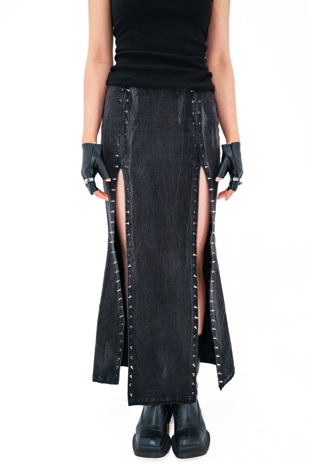 The Blade Skirt (PRE-ORDER) - Fragile Base