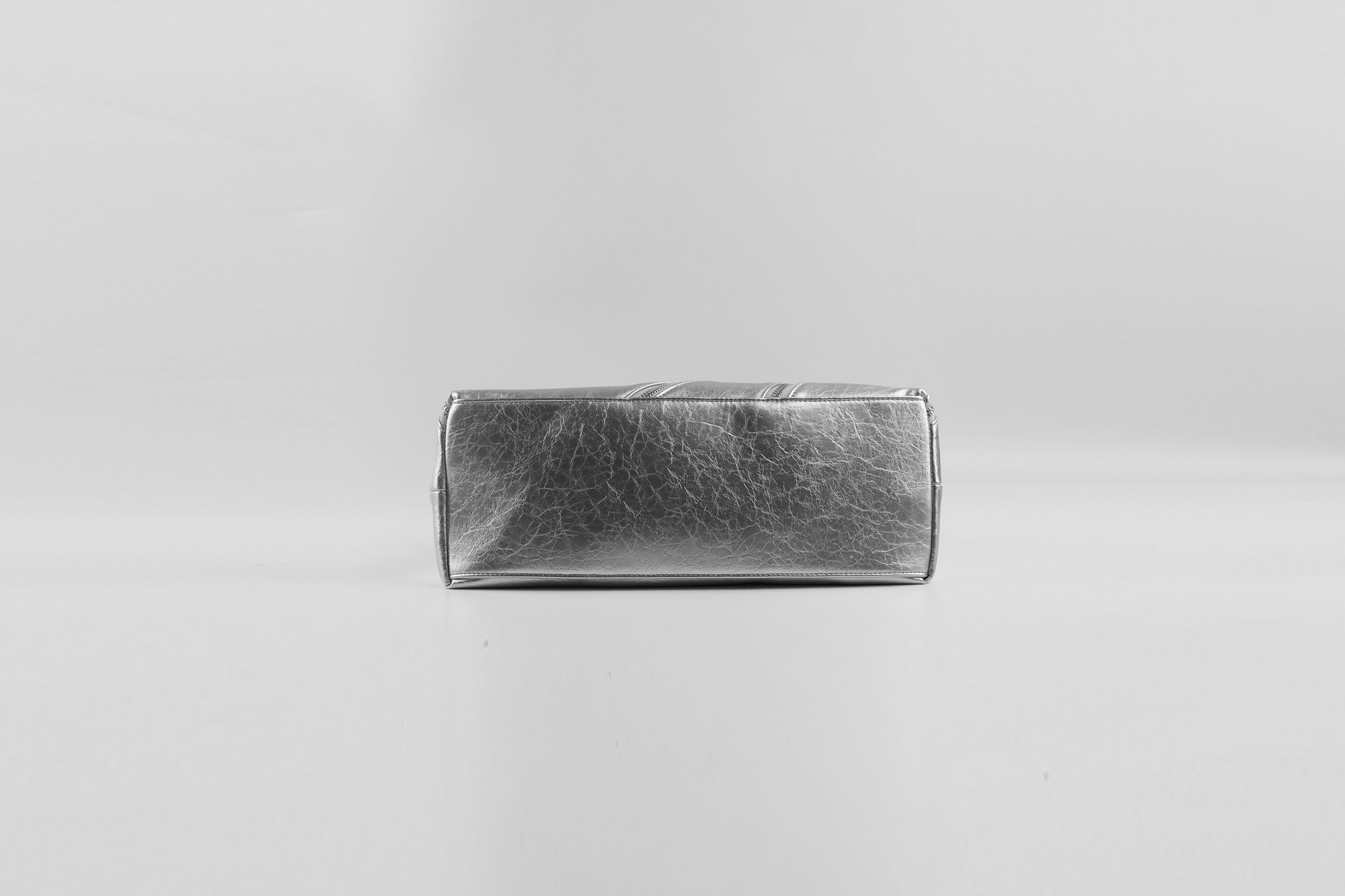 THE RELIC // 001 (PRE-ORDER)