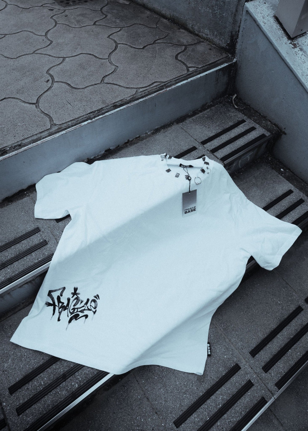 Rule The World T-Shirt - Fragile Base